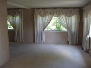 17354 State Route Dd, Savannah, MO 64485