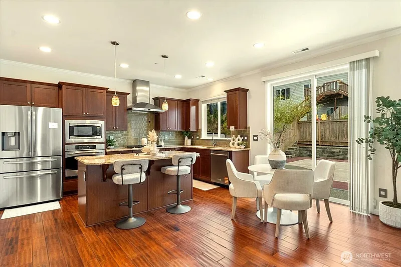 Thumbnail 13