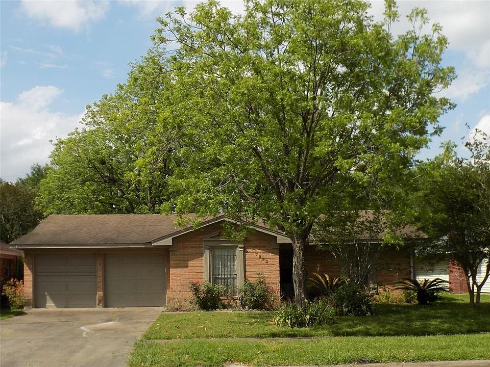 1st image of 7893 Pecan Villas Dr