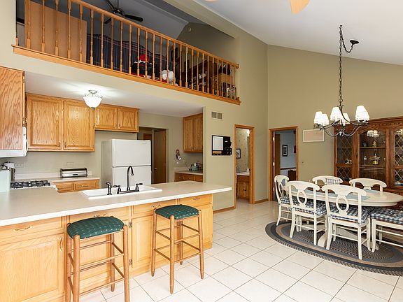 4th image of 11724 Seagull Ln