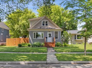 1016 4th St N, Fargo, ND 58102