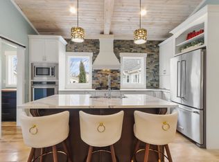 529 Warren STREET, Lake Geneva, WI 53147