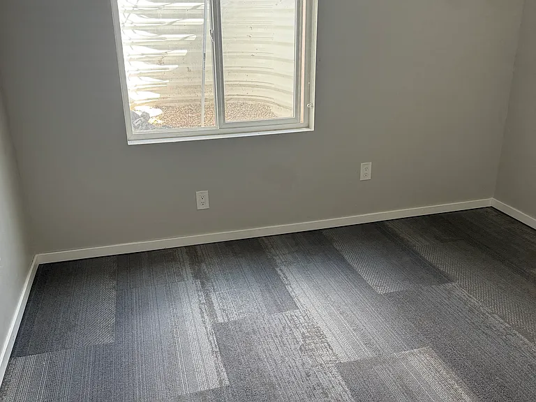 932 W Freedom Point Way — Photo 7