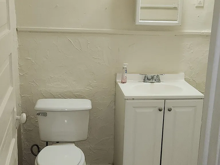 3941 Riley Ave — Photo 4