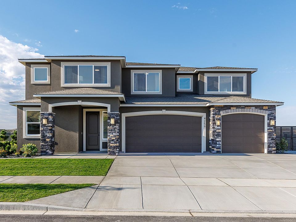 West Vineyard at Badger Mountain South by New Tradition Homes in