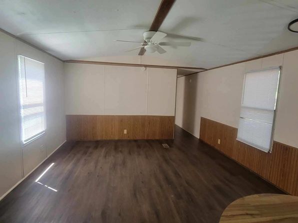 121 Shelby Dr