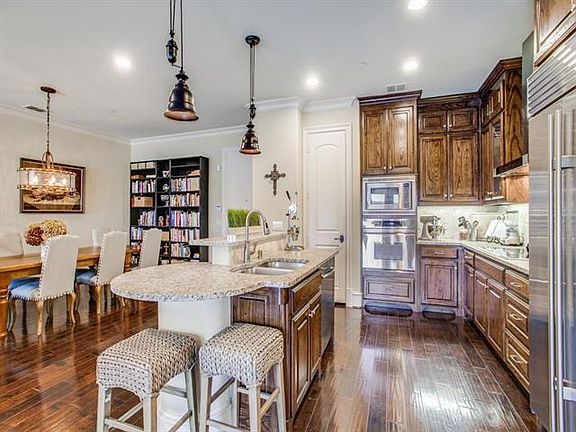 5th image of 6675 Mediterranean Dr Unit 3203