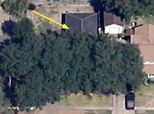 3703 Green Shadow Dr, Pasadena, TX 77503