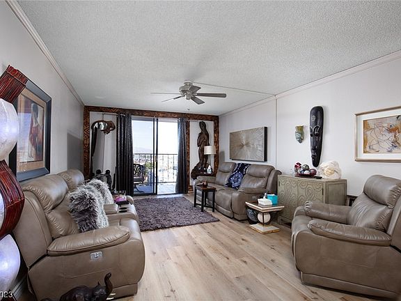 5th image of 3930 University Center Dr #1009