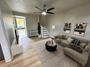 27 Farragut Rd, Cincinnati, OH 45218