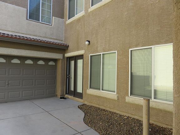 4th image of 9404 Glendora Valley St