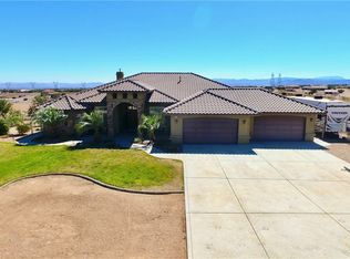 8385 Barker Rd, Oak Hills, CA 92344