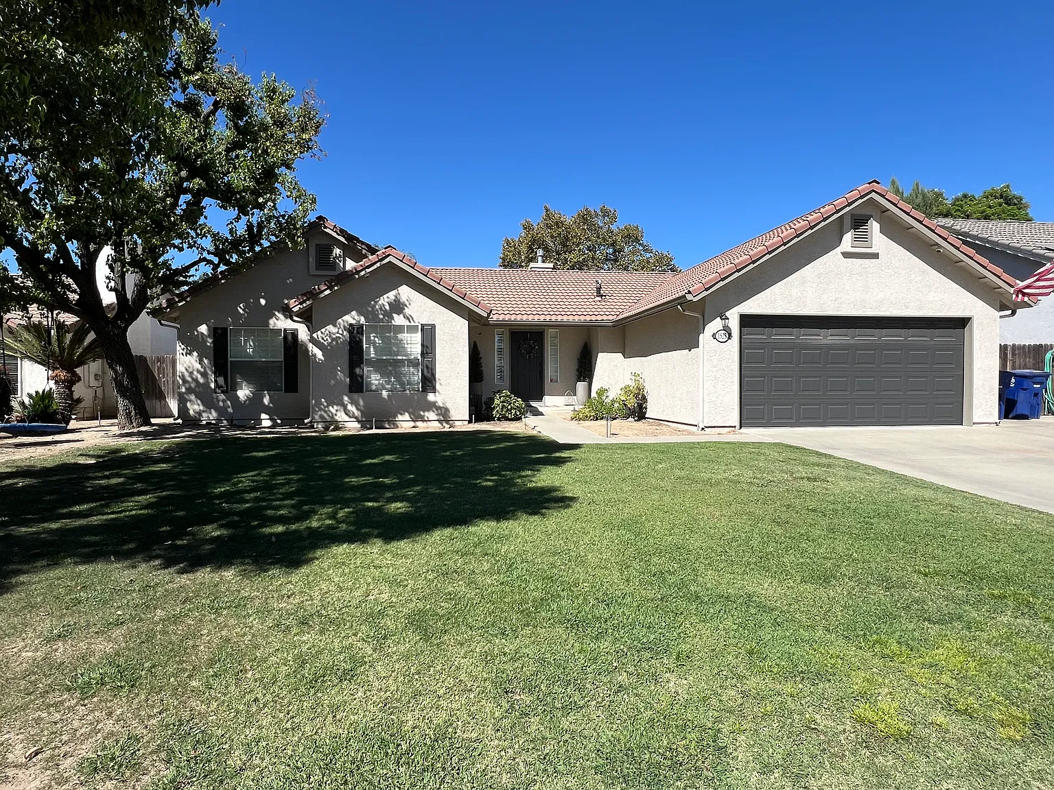 3 bed, 1567 sqft, $2,850 — Photo 1
