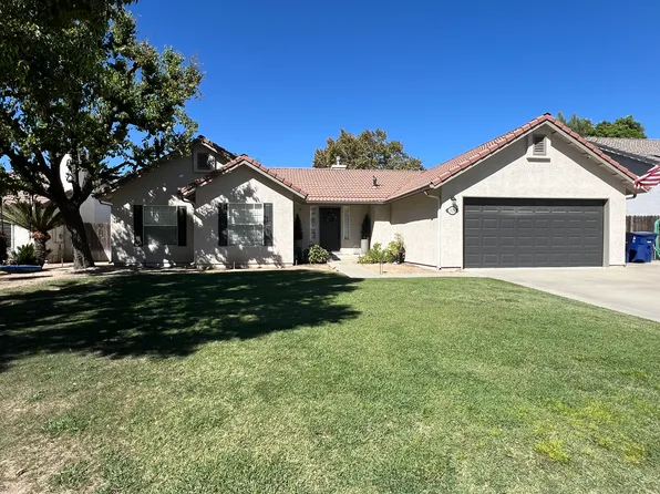 1525 1/2 22nd Ave, Kingsburg, CA 93631