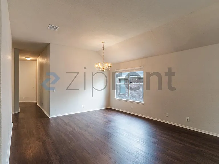 20808 Pacers Gait Ln — Photo 2