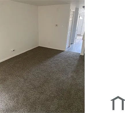 7915 S Saginaw Ave #C — Photo 5