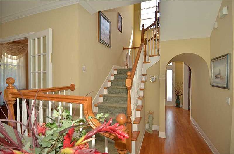 1st image of 72 Ladoga Ave