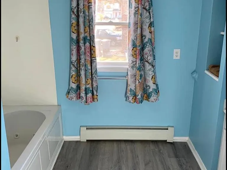 White Birch Cir — Photo 3