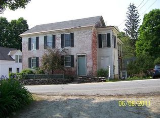 129 Bethel Mtn Rd, Rochester, VT 05767