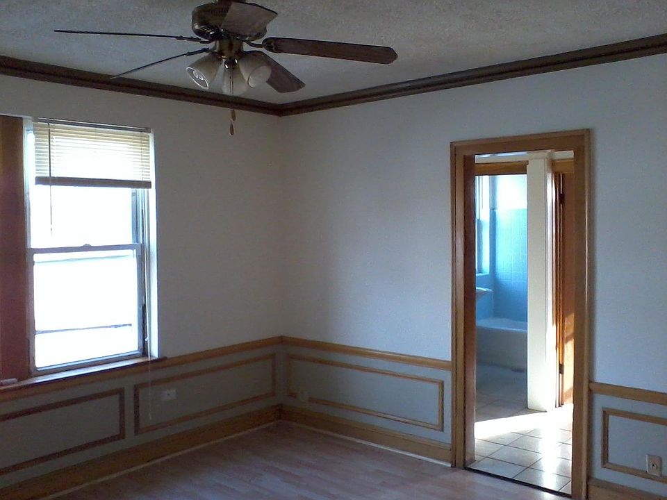 1st image of 5301 N Ashland Ave APT 211