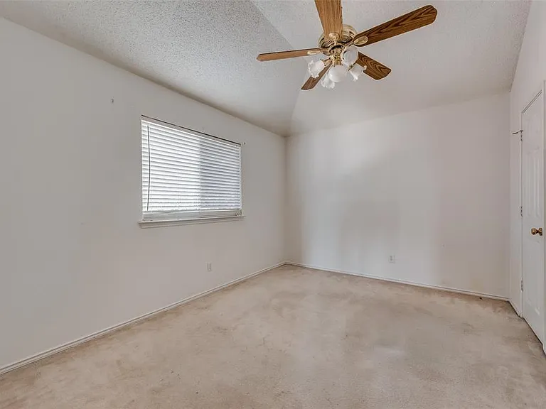 2909 Gatineau Ct — Photo 16