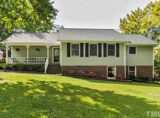 3174 Oakridge Dr, Graham, NC 27253