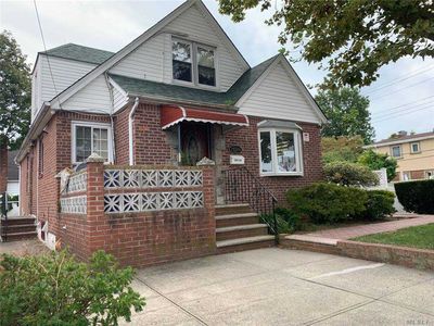 20504 32nd Ave, Flushing, NY, 11361