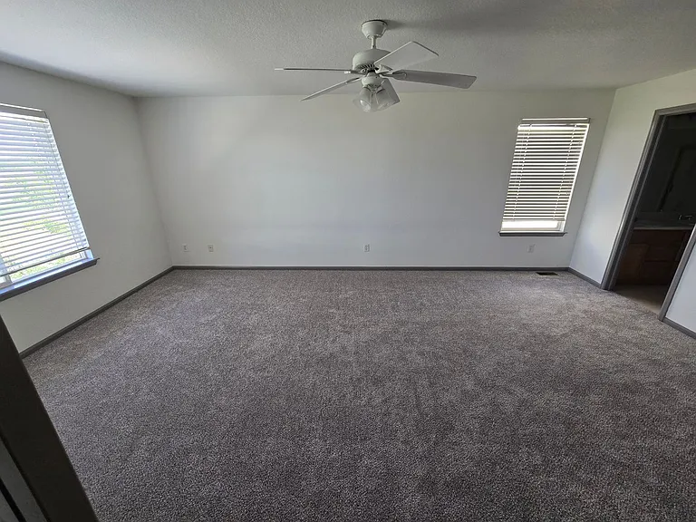 1653 Wagonwheel Dr — Photo 35