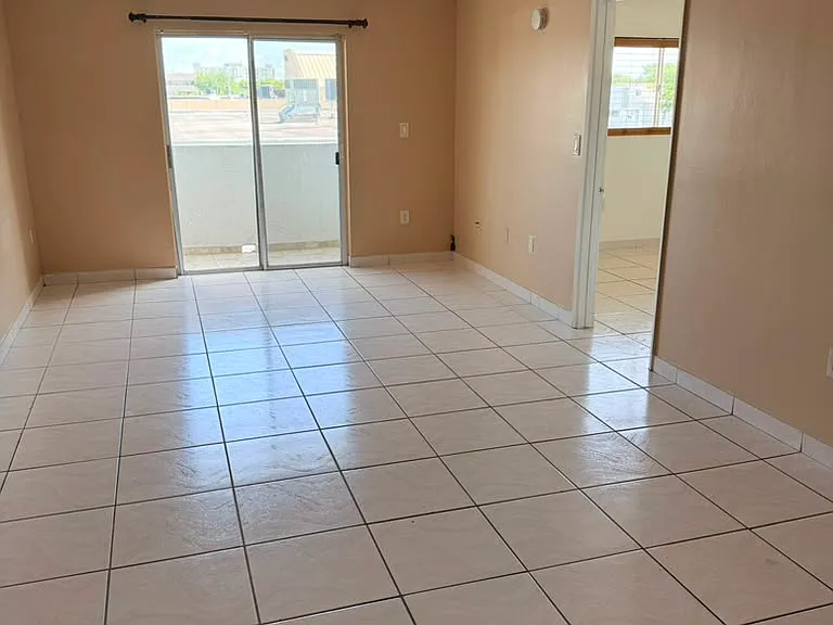 6130 W 21st Ct #302 — Photo 1
