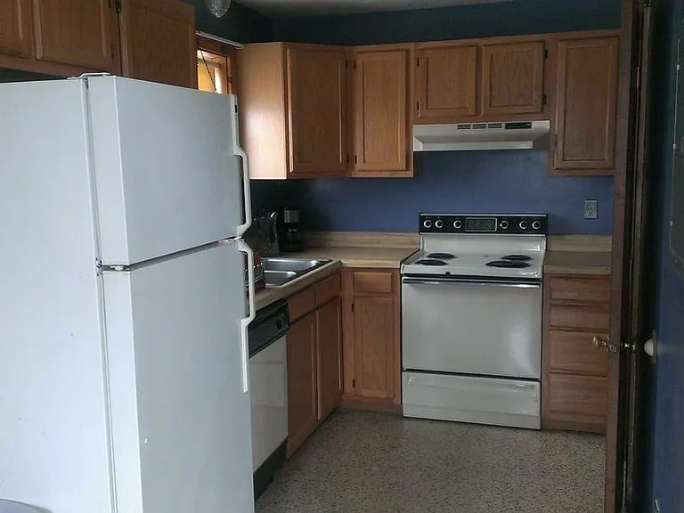 191 City Depot Rd #B — Photo 6