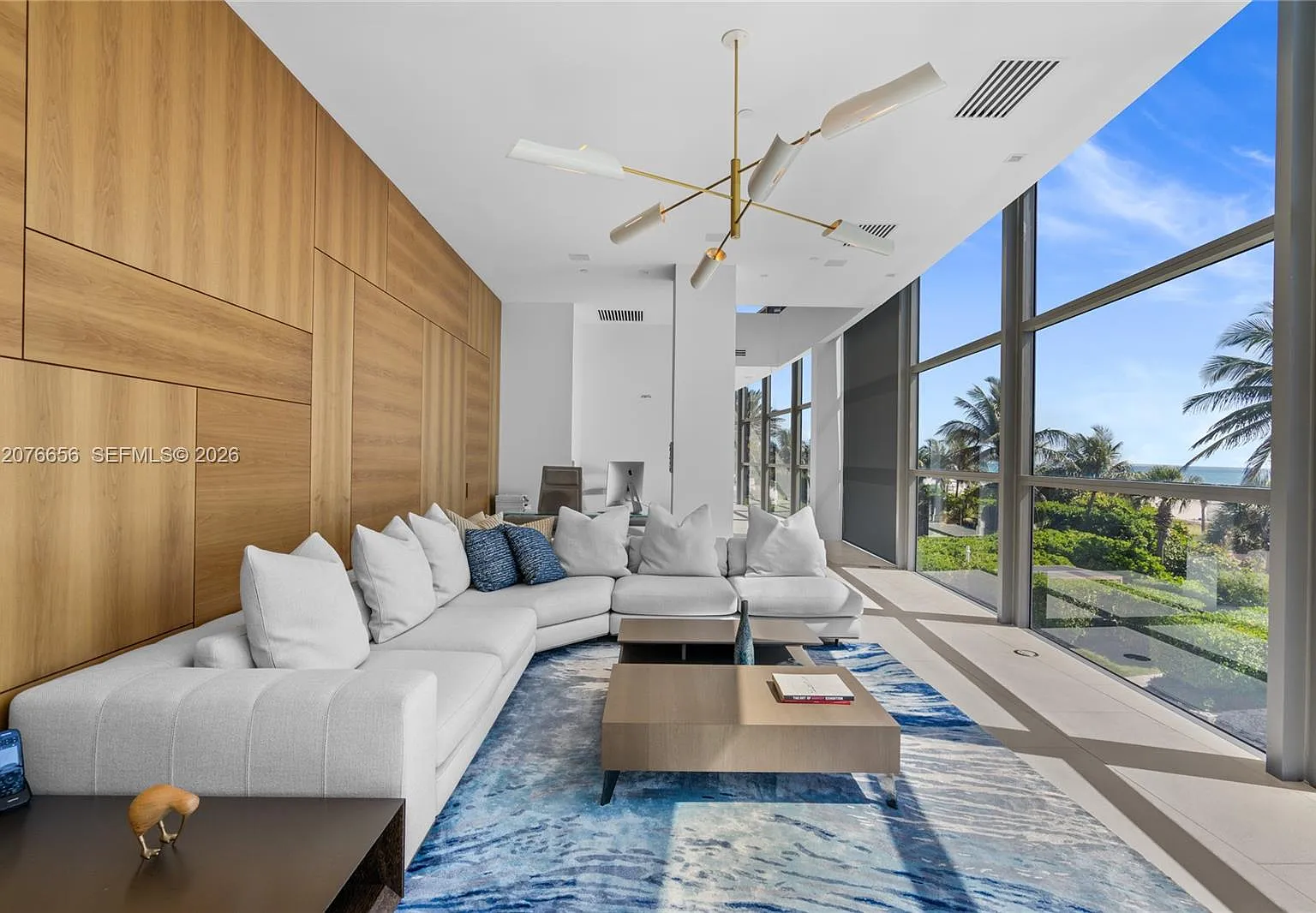 Mei Condo — Photo 2