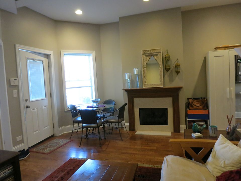 1st image of 1644 W North Ave APT 2N