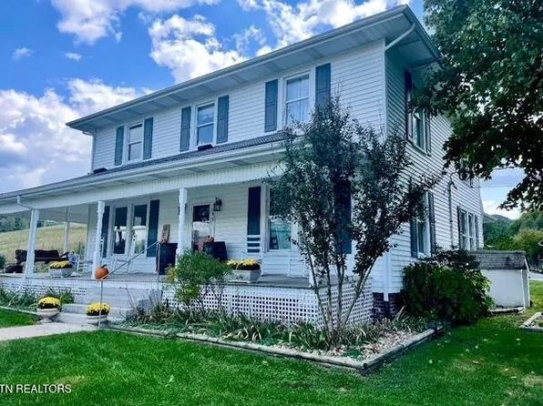 1886 Doctor Thomas Walker Rd, Ewing, VA 24248