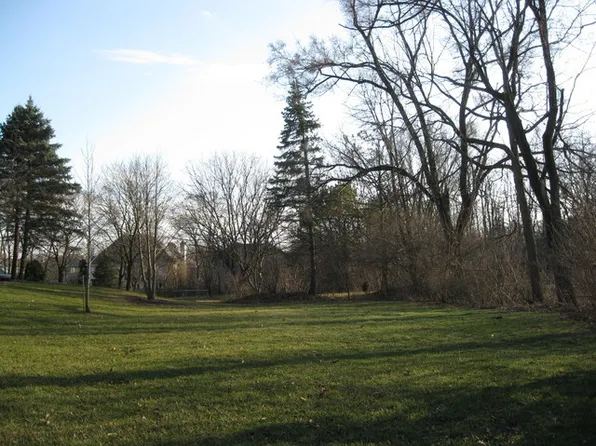 8727 W 131st St, Palos Park, IL 60464
