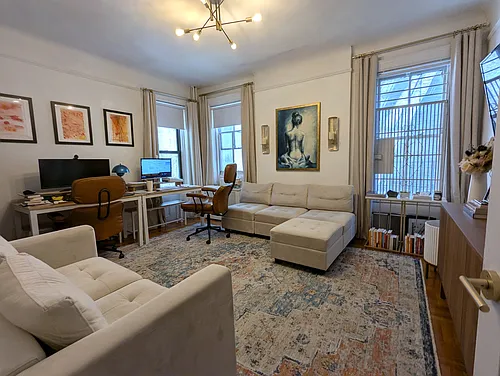 646 W End Ave #4C Photo 1