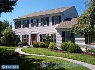 569 Fruit Farm Rd, Royersford, PA 19468