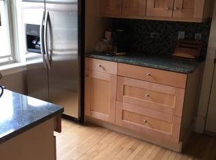 844 S Humphrey Ave APT 1, Oak Park, IL 60304