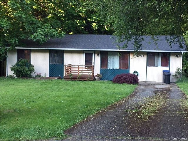 1st image of 26330 Edgewater Pl NW