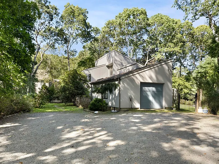 72 Sea Farm Ln — Photo 31