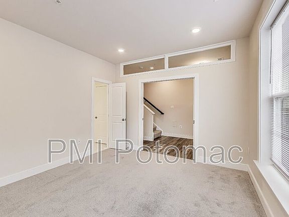 4th image of 2547 Auden Dr