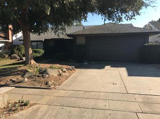 8146 N Mariposa St, Fresno, CA