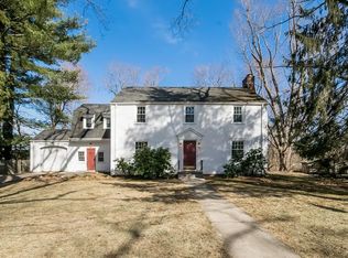 15 Puritan Cir, Springfield, MA 01119