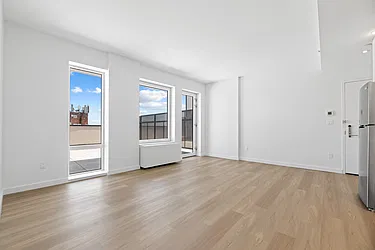 71-82 Parsons Boulevard