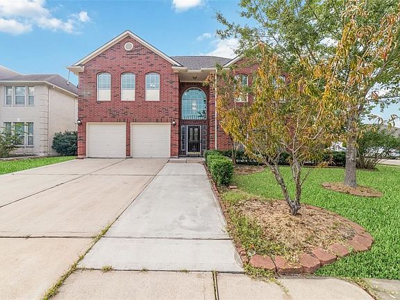 5th image of 13919 Eldridge Garden Cir