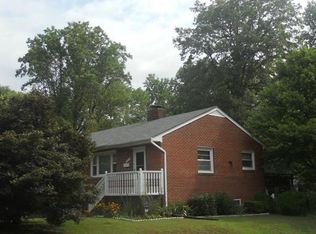 7501 Oakmont Dr, Henrico, VA 23228
