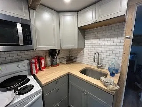 407 S 10th Ave #1 Photo 1
