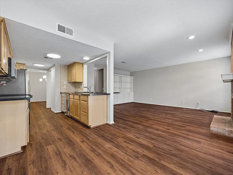 14201 Misty Meadow Ln — Photo 13
