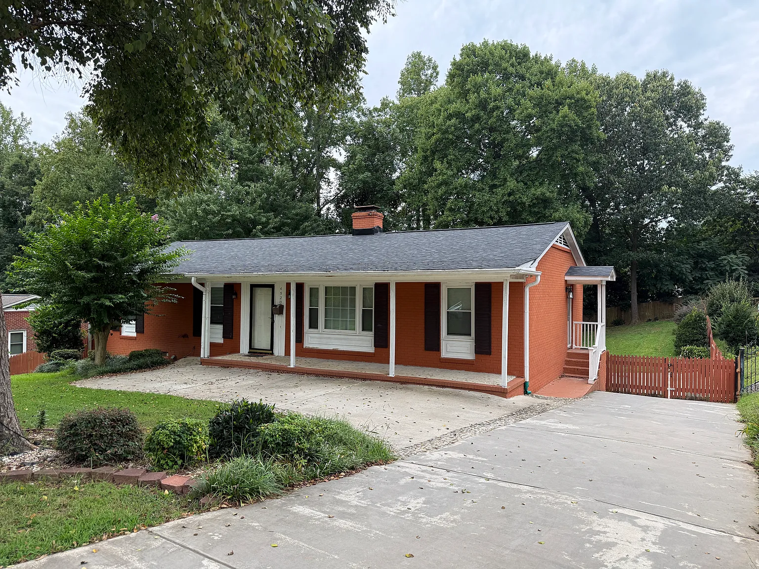 3 bed, 1734 sqft, $2,100 — Photo 2