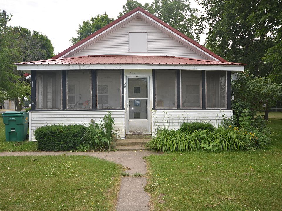 1st image of 301 W Peck Ave