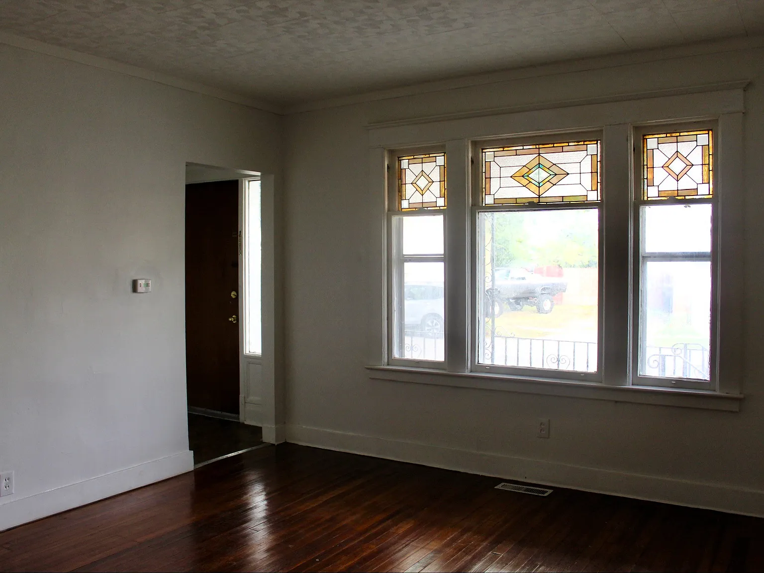 228 Weiss St — Photo 4